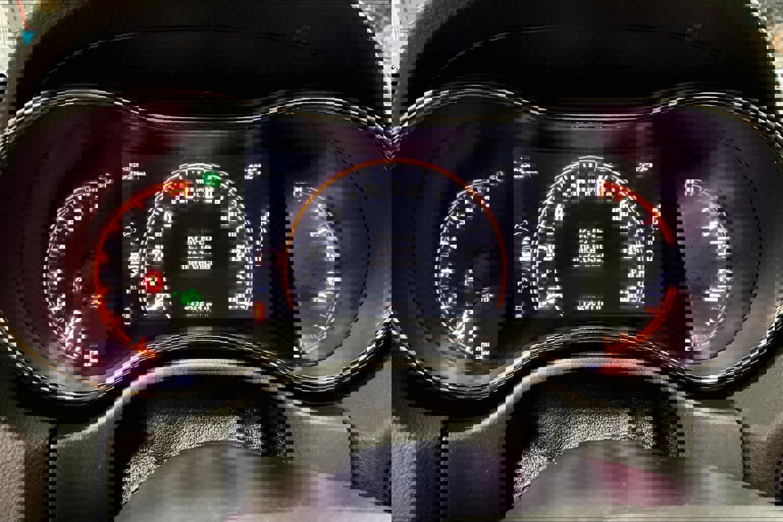 Used 2018 Dodge Durango GT image 23