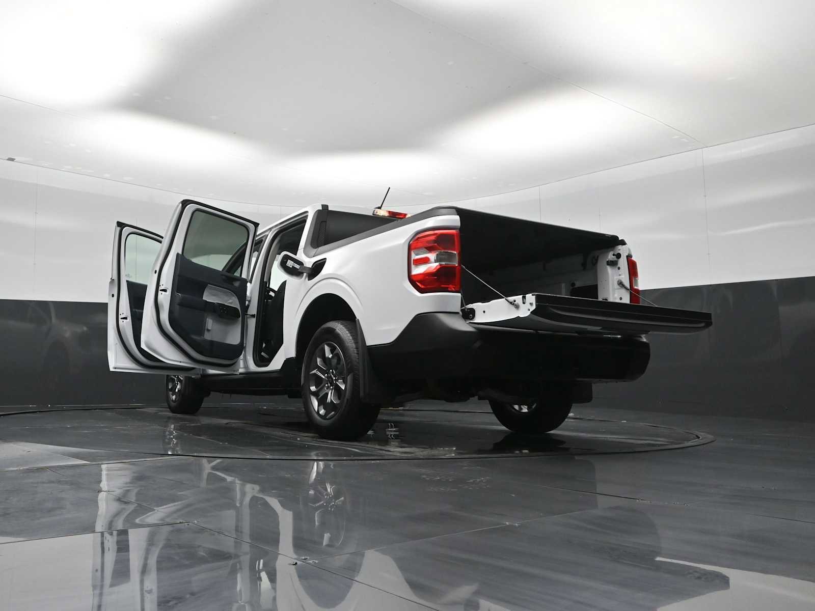 Used 2025 Ford Maverick XLT w/ XLT Luxury Package AWD/4WD image 39