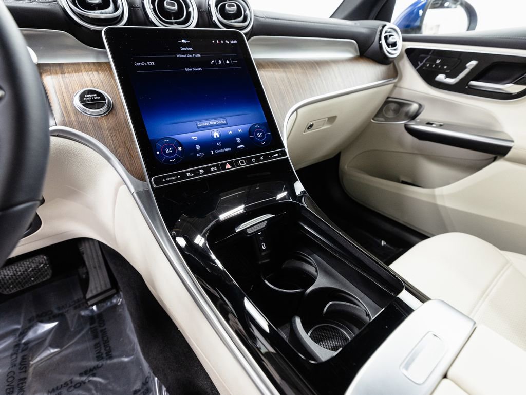 Used 2025 Mercedes-Benz GLC 350e 4MATIC w/ Driver Assistance Package image 15