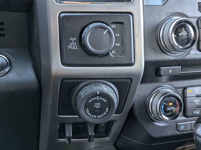 Used 2017 Ford F150 Platinum w/ Equipment Group 701A Luxury image 25
