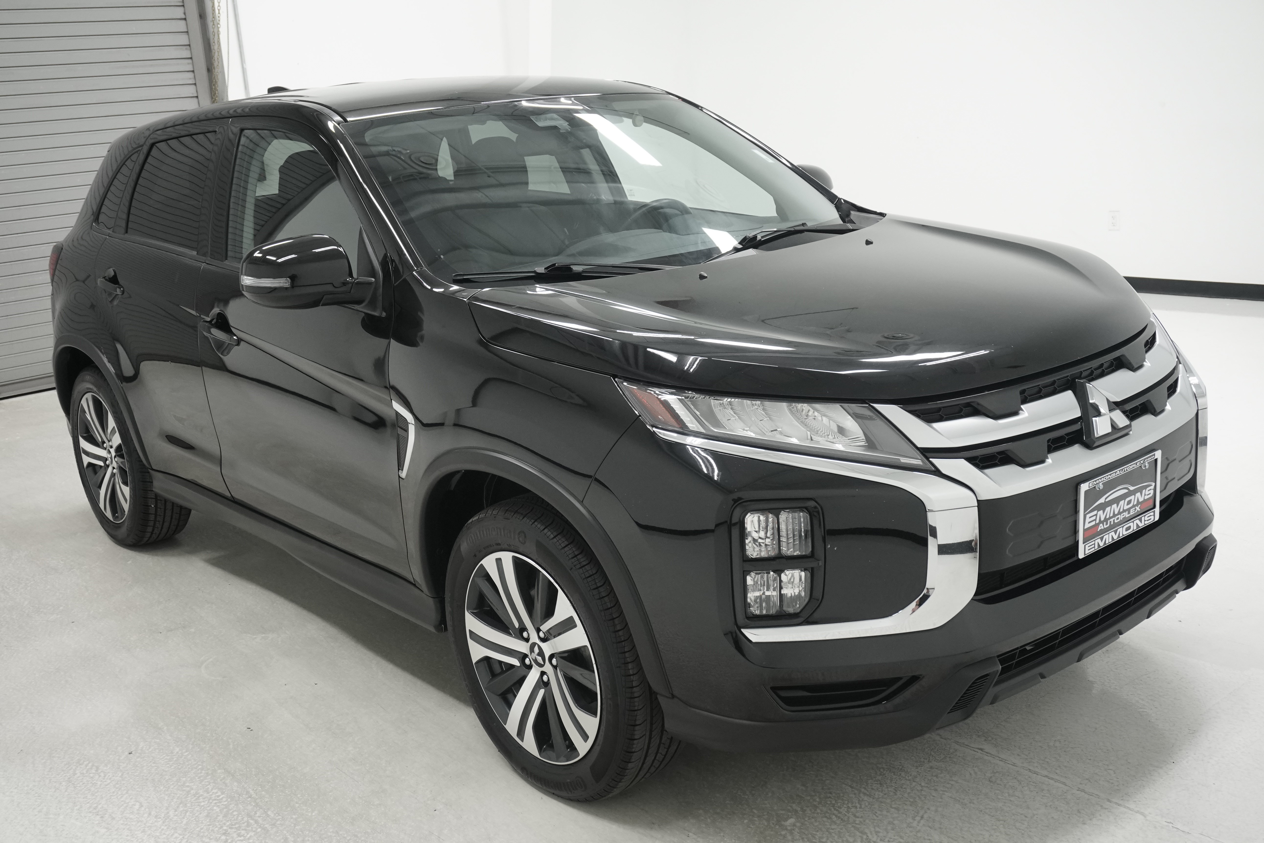 Used 2022 Mitsubishi Outlander Sport SE FWD image 3
