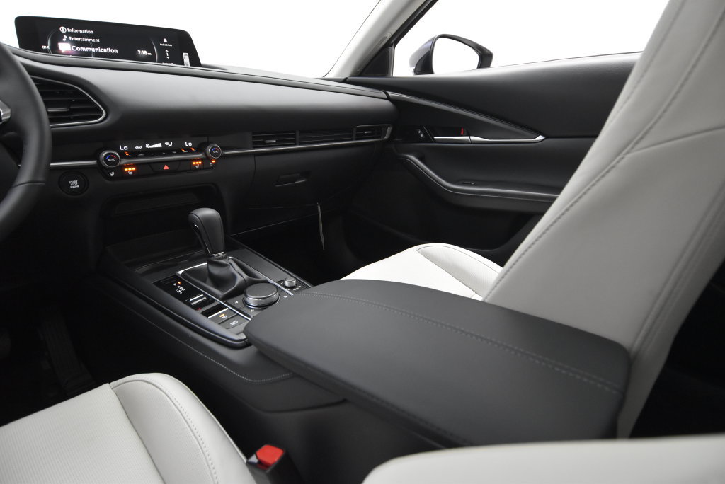 New 2026 MAZDA CX-30 AWD 2.5 S w/ Premium Package image 28