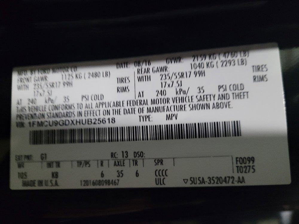 Used 2017 Ford Escape SE w/ Equipment Group 201A AWD/4WD image 33