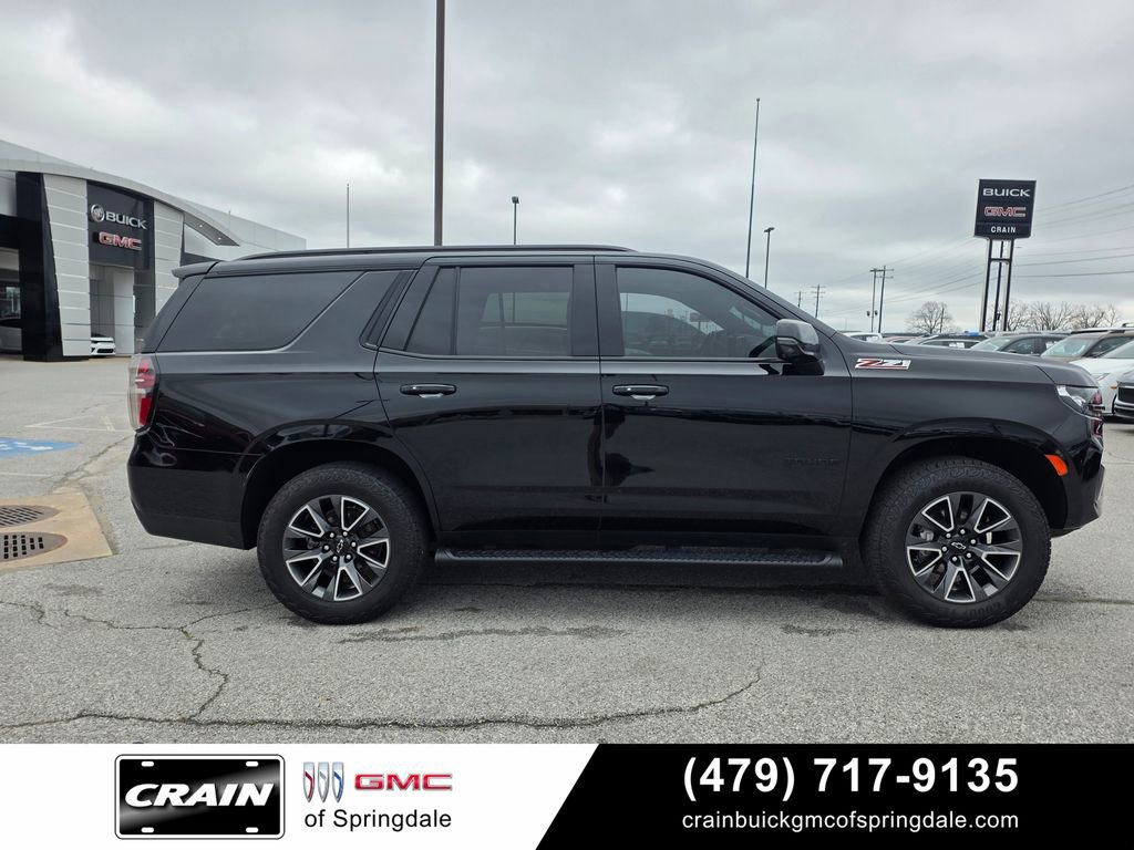 Used 2024 Chevrolet Tahoe Z71 w/ Luxury Package AWD/4WD image 8