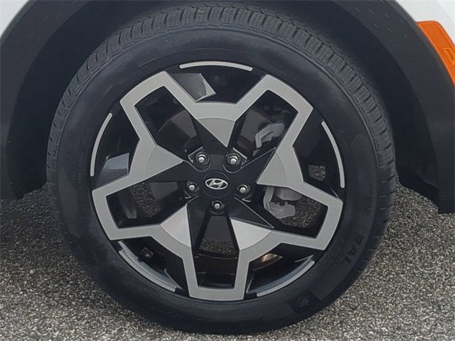 Used 2022 Hyundai Santa Cruz Limited image 11