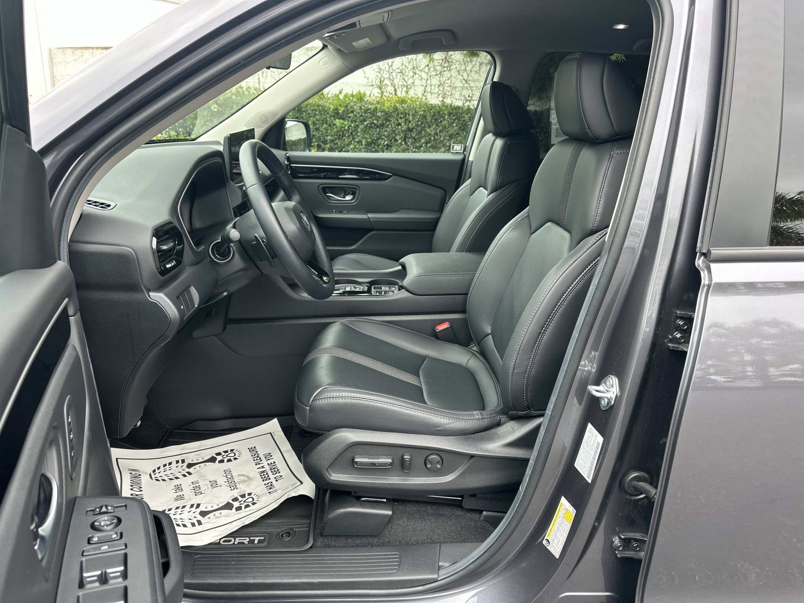 Used 2026 Honda Passport RTL image 16