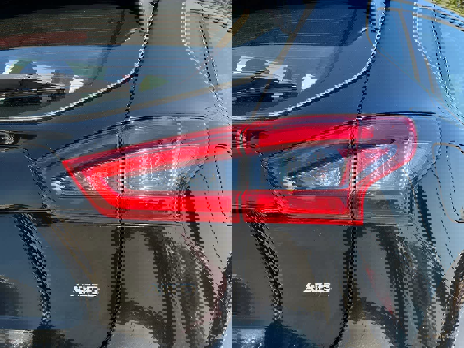 Used 2020 Nissan Rogue Sport S image 27