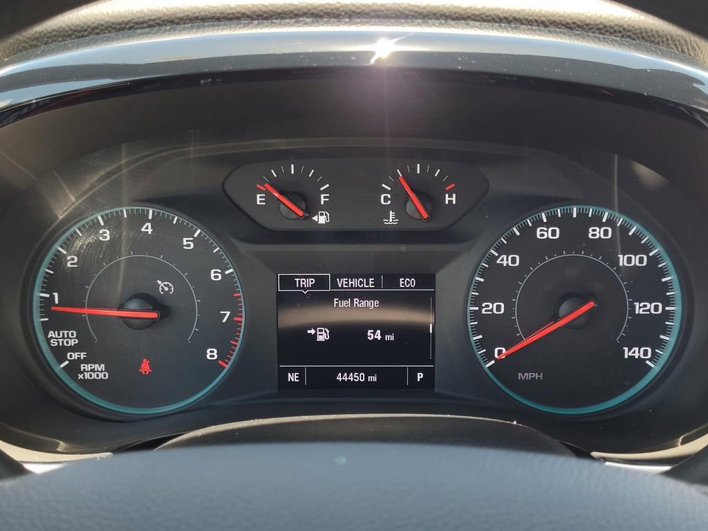 Used 2023 Chevrolet Traverse LS image 25