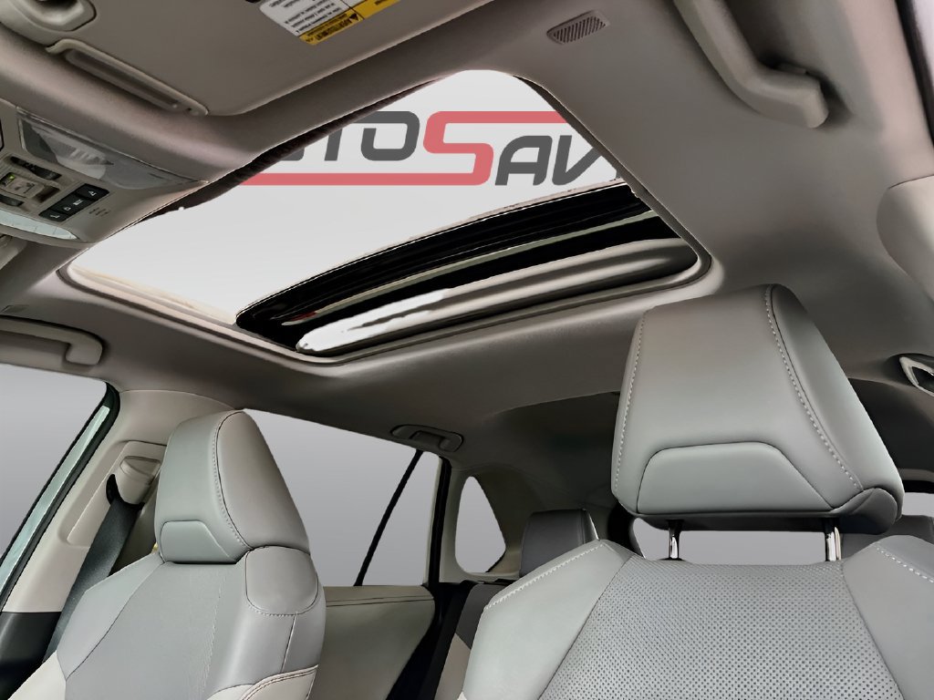 Used 2025 Toyota RAV4 Limited FWD image 21