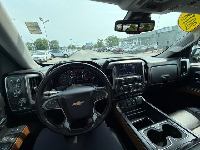 Used 2018 Chevrolet Silverado 1500 LTZ w/ Sport Package AWD/4WD image 10