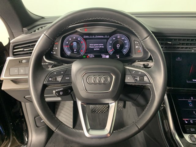 Used 2025 Audi Q8 Premium Plus AWD/4WD image 21