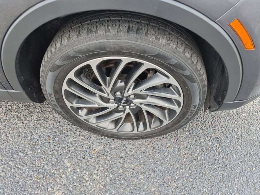 Used 2020 Lincoln Nautilus Reserve w/ Cargo Utility Package image 22