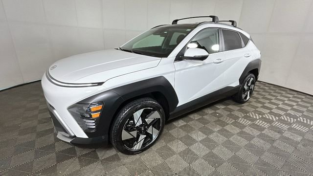 Certified 2025 Hyundai Kona Limited AWD/4WD image 7