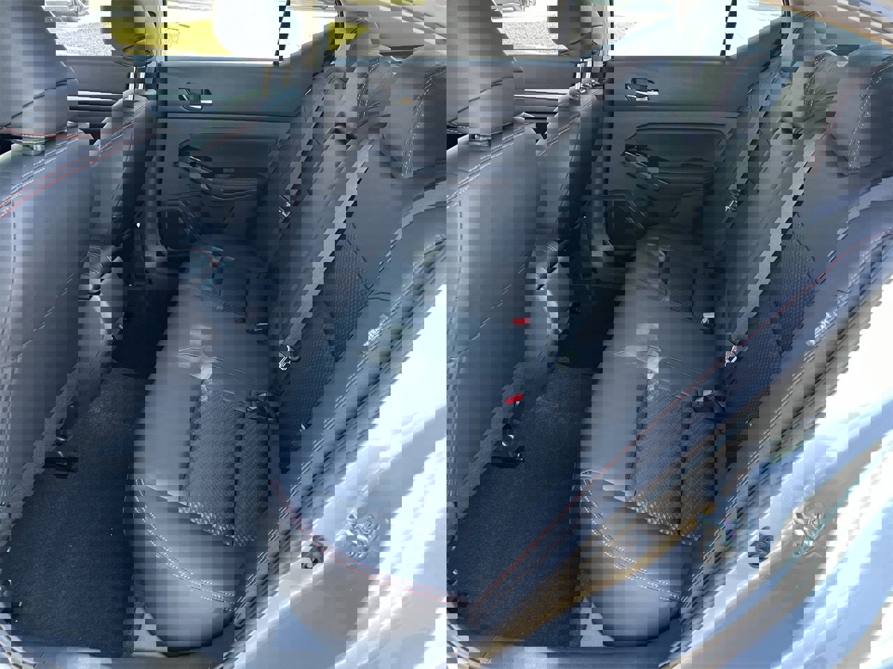 New 2025 Nissan Altima 2.5 SR image 17