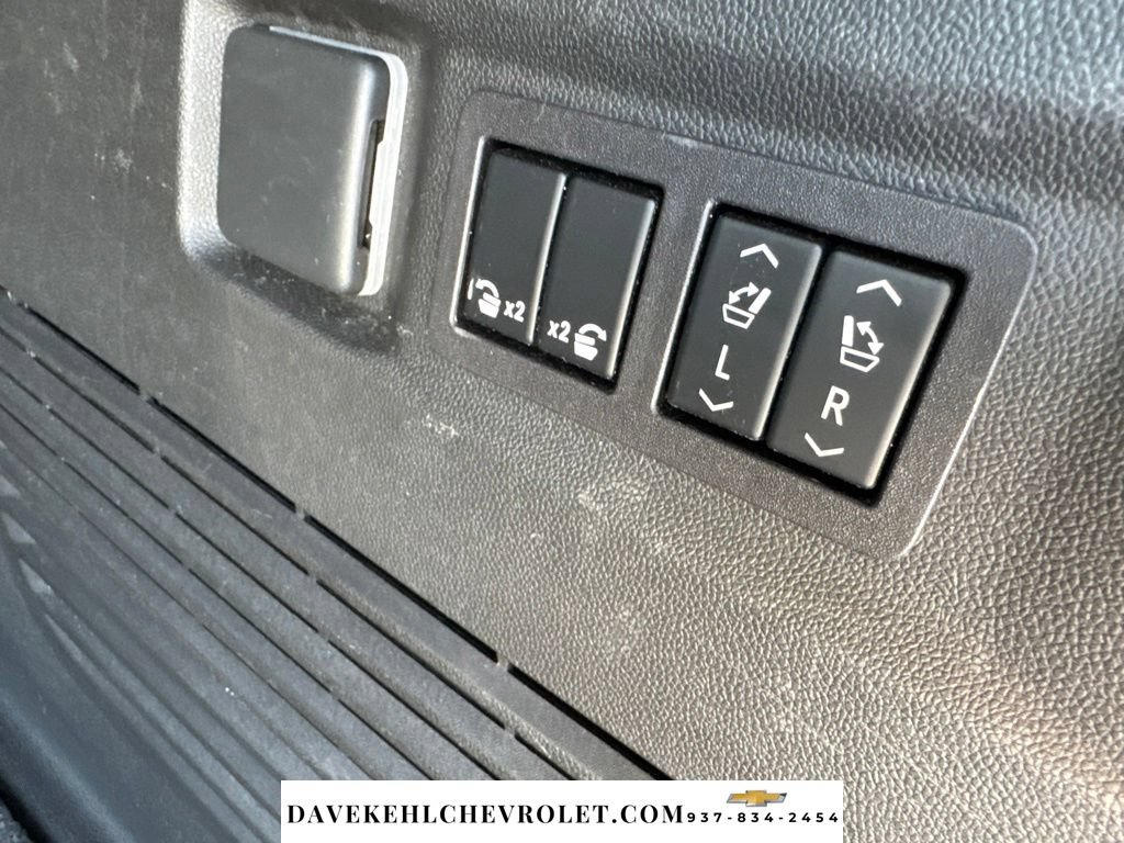 Used 2023 Chevrolet Tahoe High Country AWD/4WD image 37