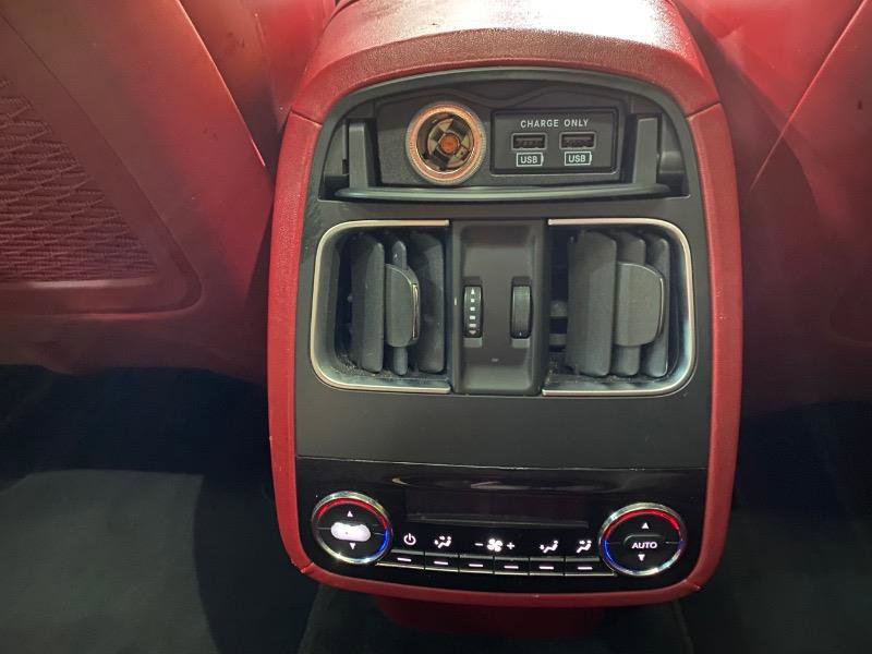 Used 2019 Maserati Levante S GranLusso image 19