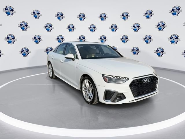 Used 2022 Audi A4 2.0T Premium Plus image 2