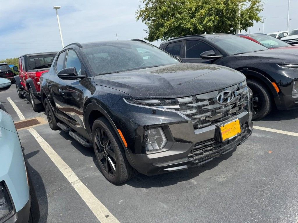 Used 2024 Hyundai Santa Cruz Night image 4
