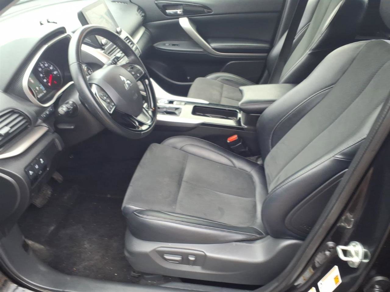 Used 2024 Mitsubishi Eclipse Cross SE image 5