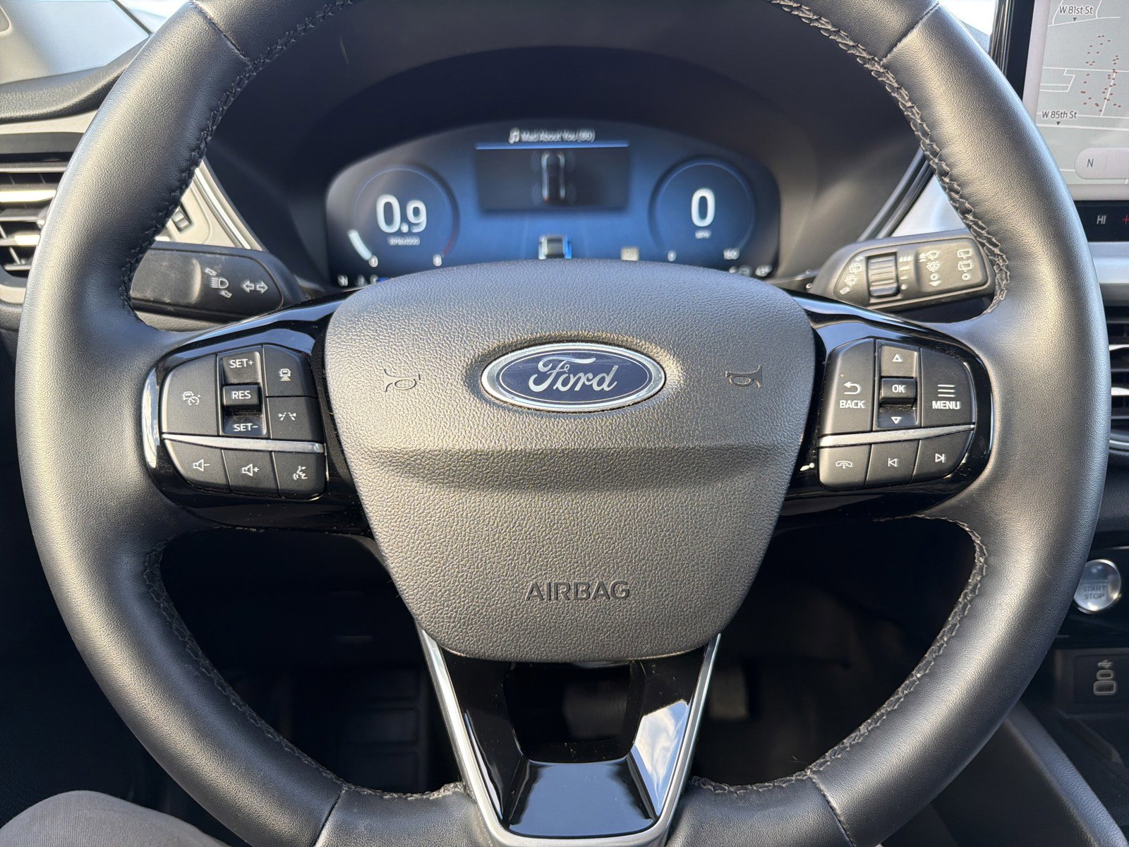 Used 2024 Ford Escape Platinum image 25