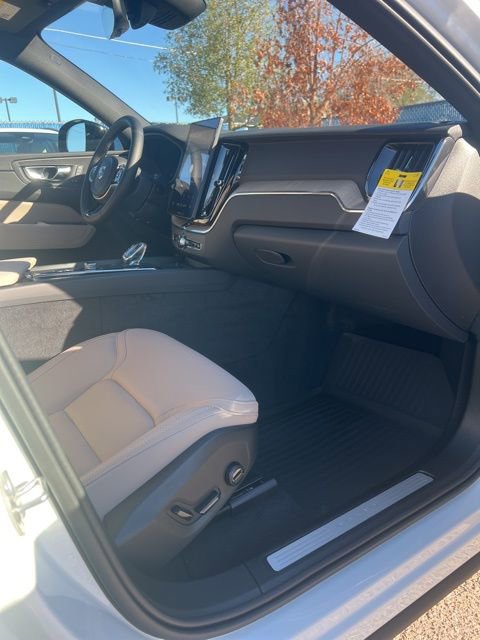 New 2026 Volvo XC60 B5 Plus w/ Protection Package Premier image 26