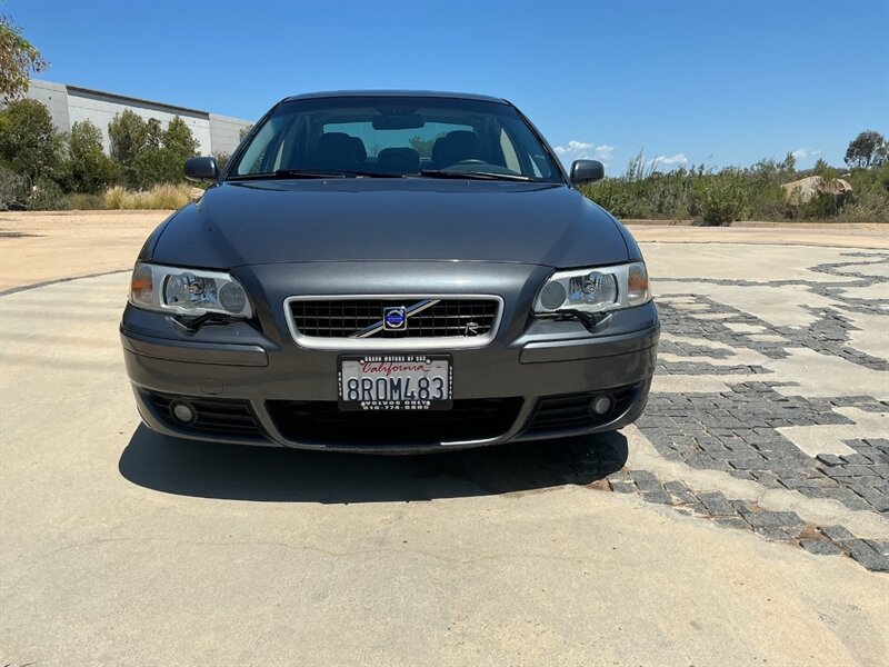 Used 2005 Volvo S60 R AWD/4WD image 2