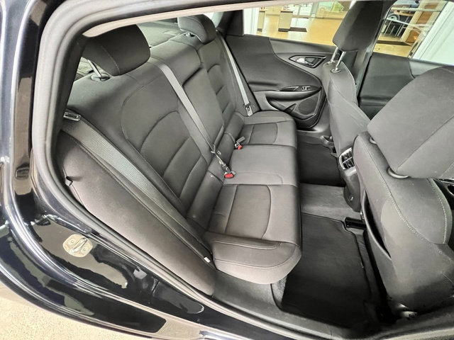 Used 2023 Chevrolet Malibu LT image 24