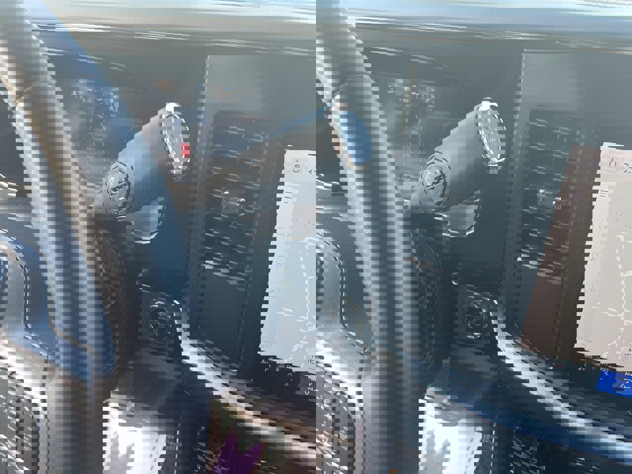 Used 2024 Ford F250 Lariat image 36