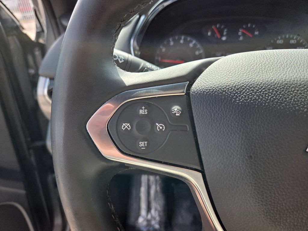 Certified 2023 Chevrolet Traverse LT FWD image 32