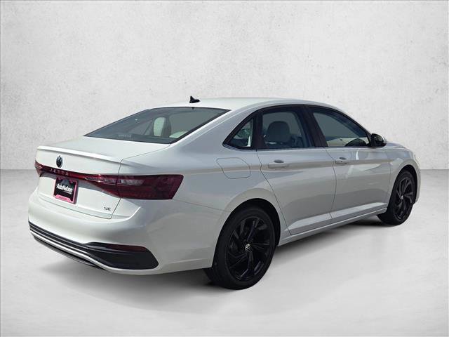 New 2025 Volkswagen Jetta SE image 2
