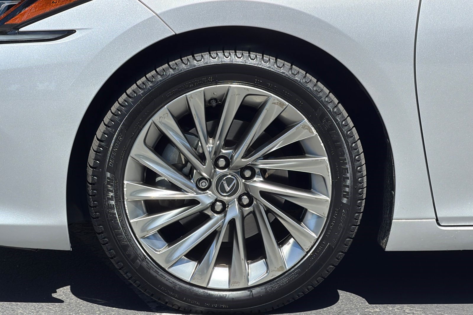 Used 2019 Lexus ES 350 Ultra Luxury w/ Accessory Package 2 FWD image 38