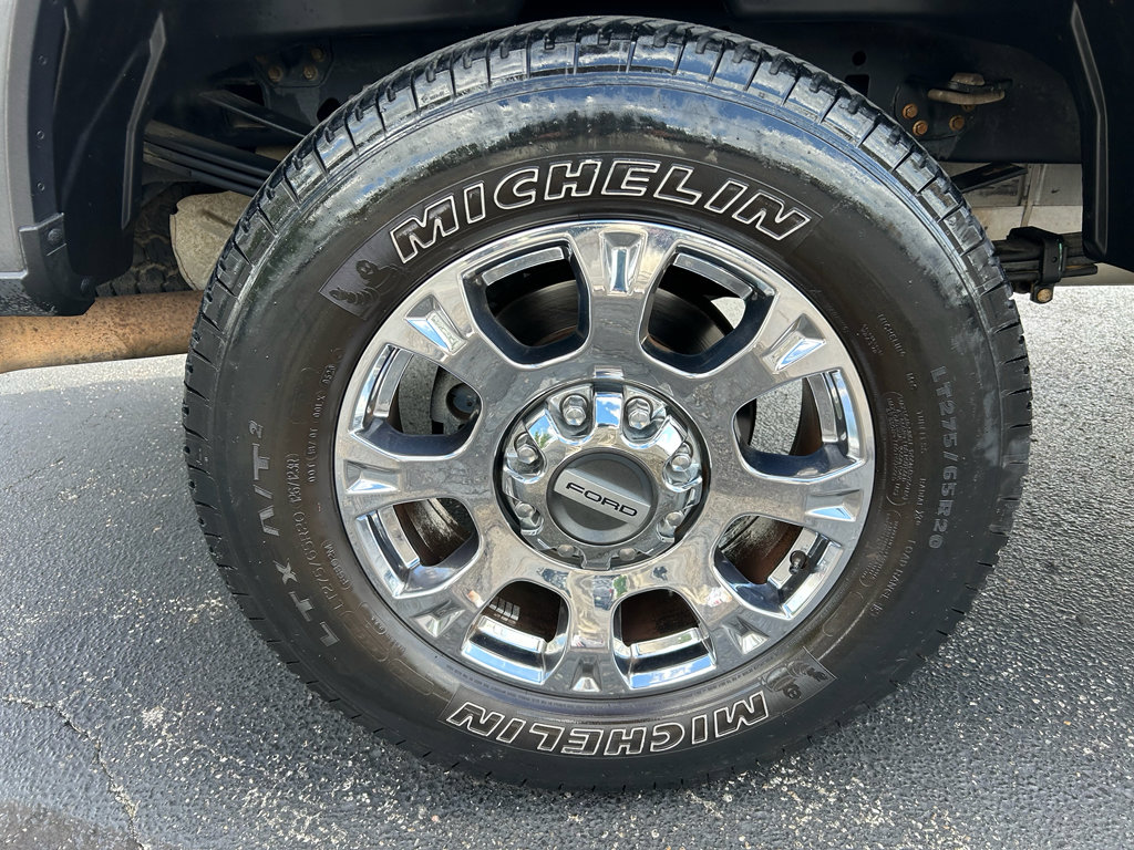 Used 2020 Ford F350 Lariat w/ Lariat Ultimate Package AWD/4WD image 43