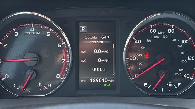 Used 2017 Toyota RAV4 SE AWD/4WD image 21