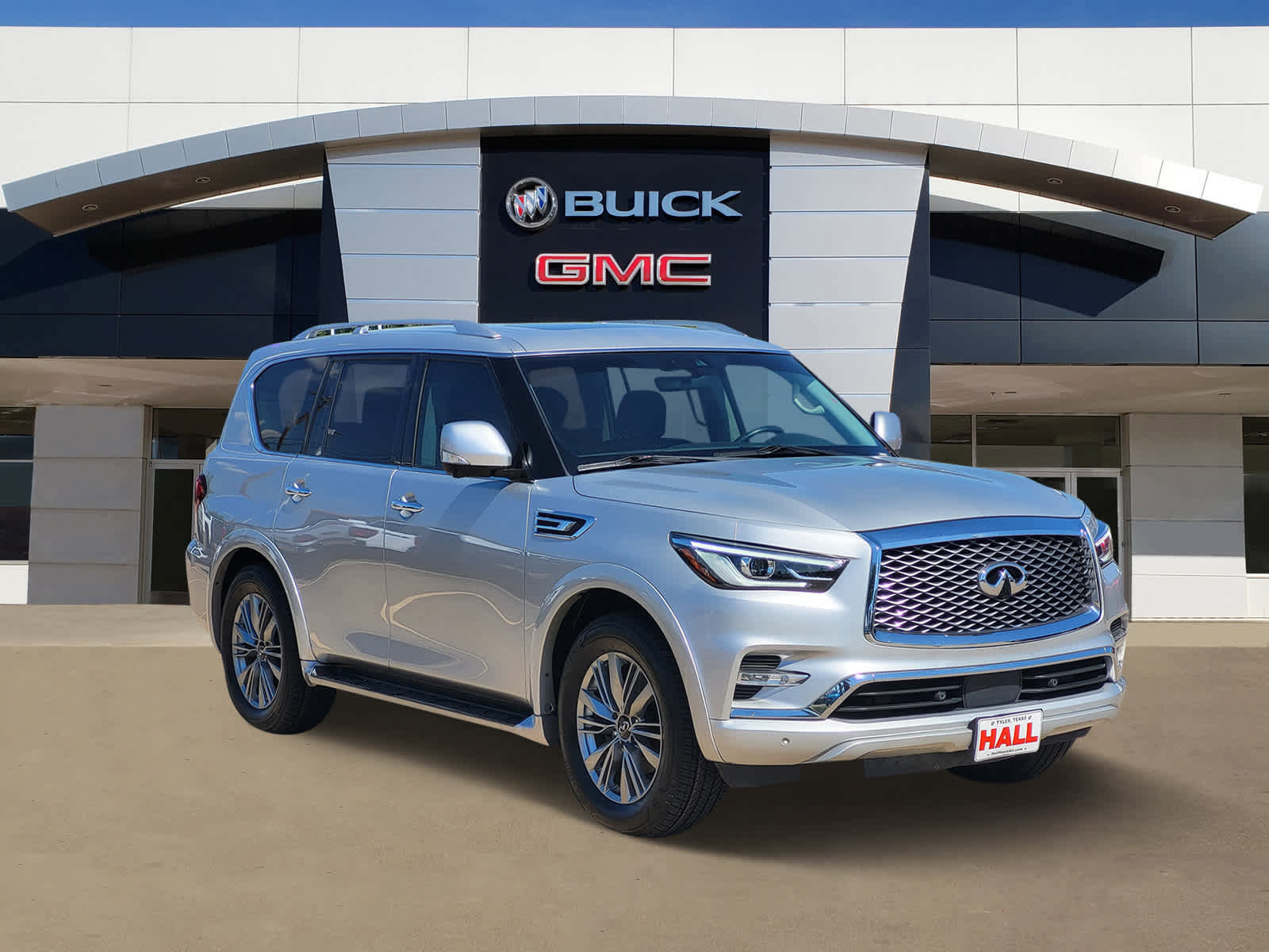 Used 2021 INFINITI QX80 Luxe