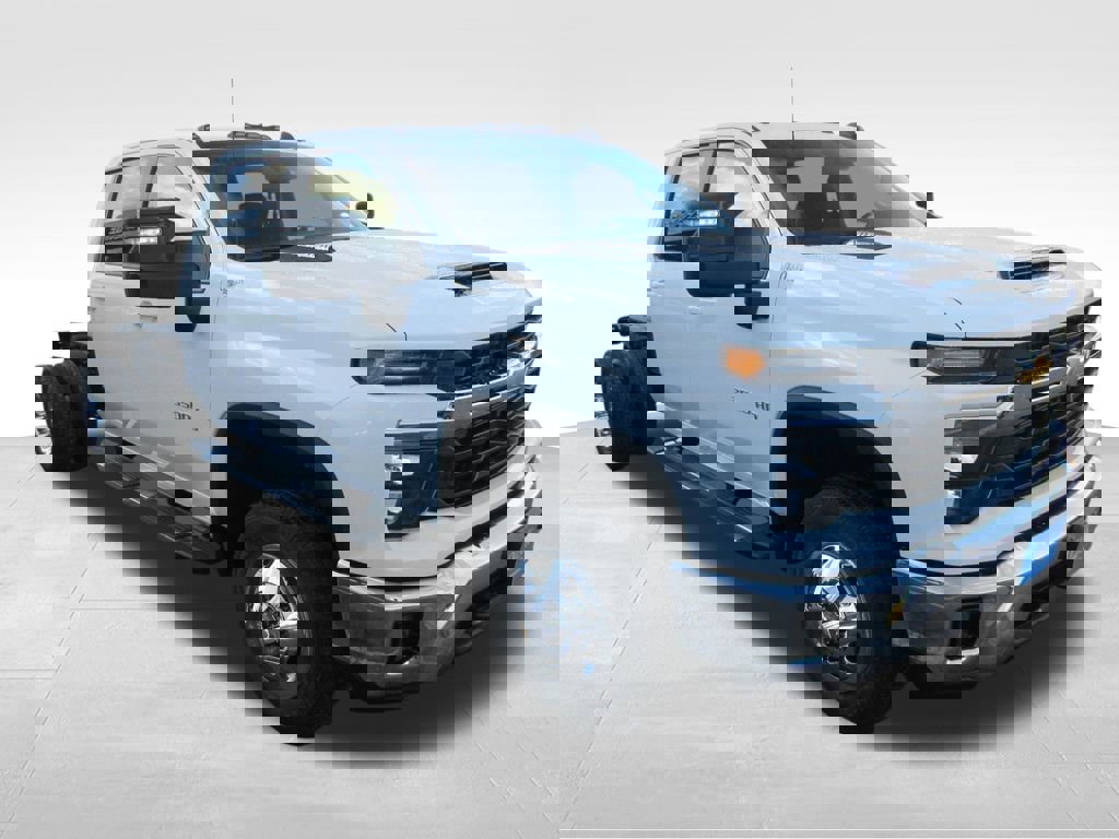 New 2026 Chevrolet Silverado 3500 LT w/ Convenience Package image 7