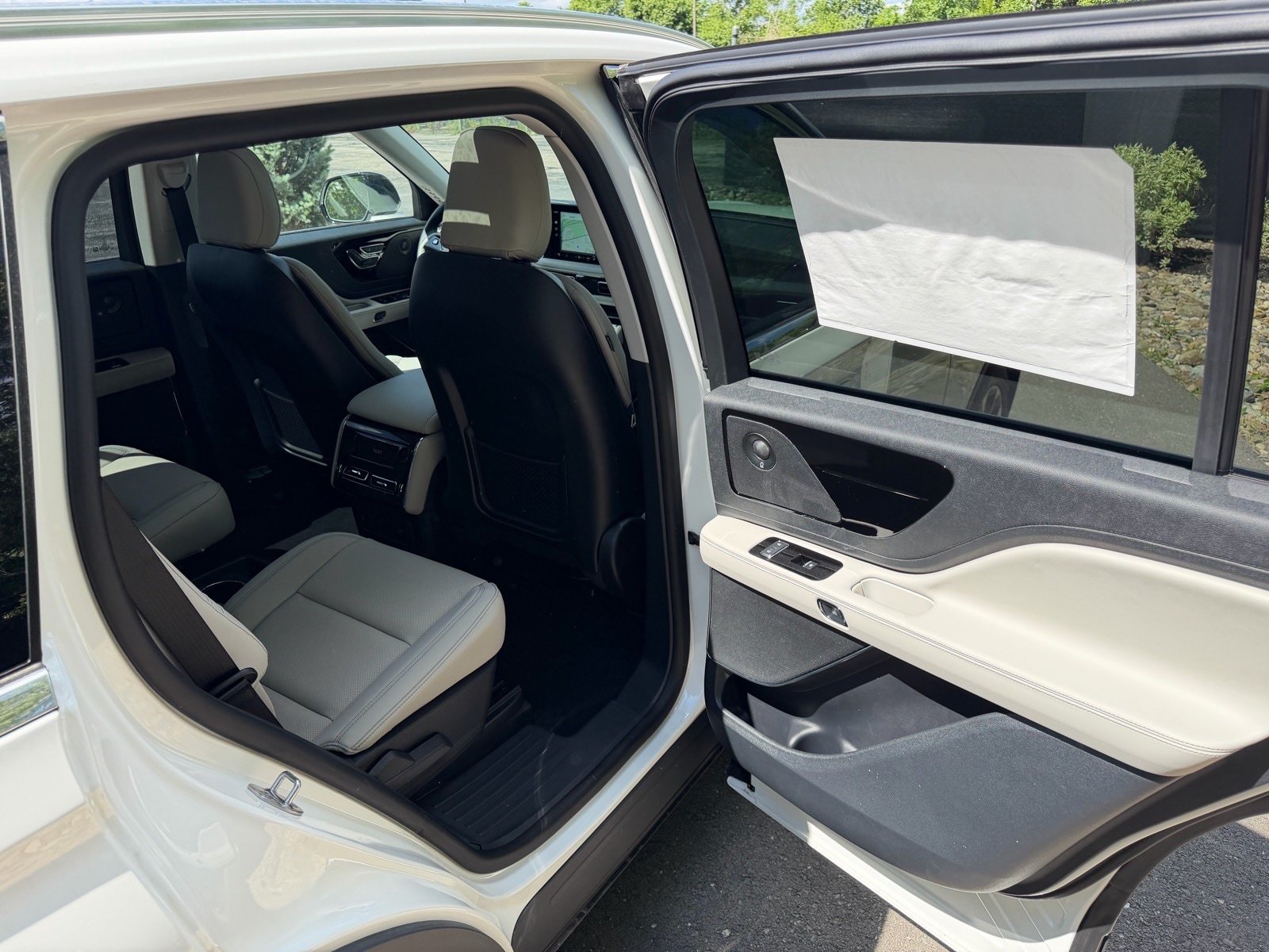 New 2026 Lincoln Aviator Reserve AWD/4WD image 14