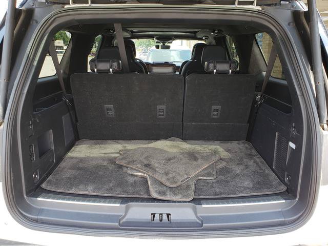 Used 2022 Lincoln Navigator L Black Label AWD/4WD image 4