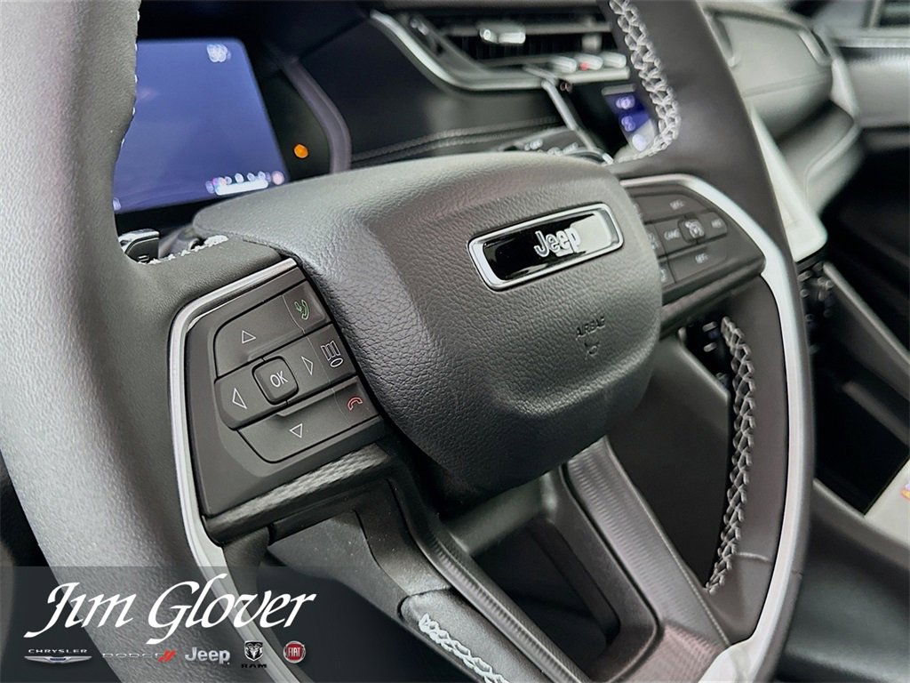 New 2025 Jeep Grand Cherokee L Altitude image 35