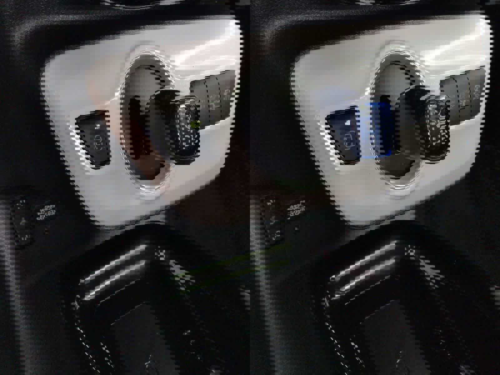 Used 2019 Toyota Prius Prime Premium image 31