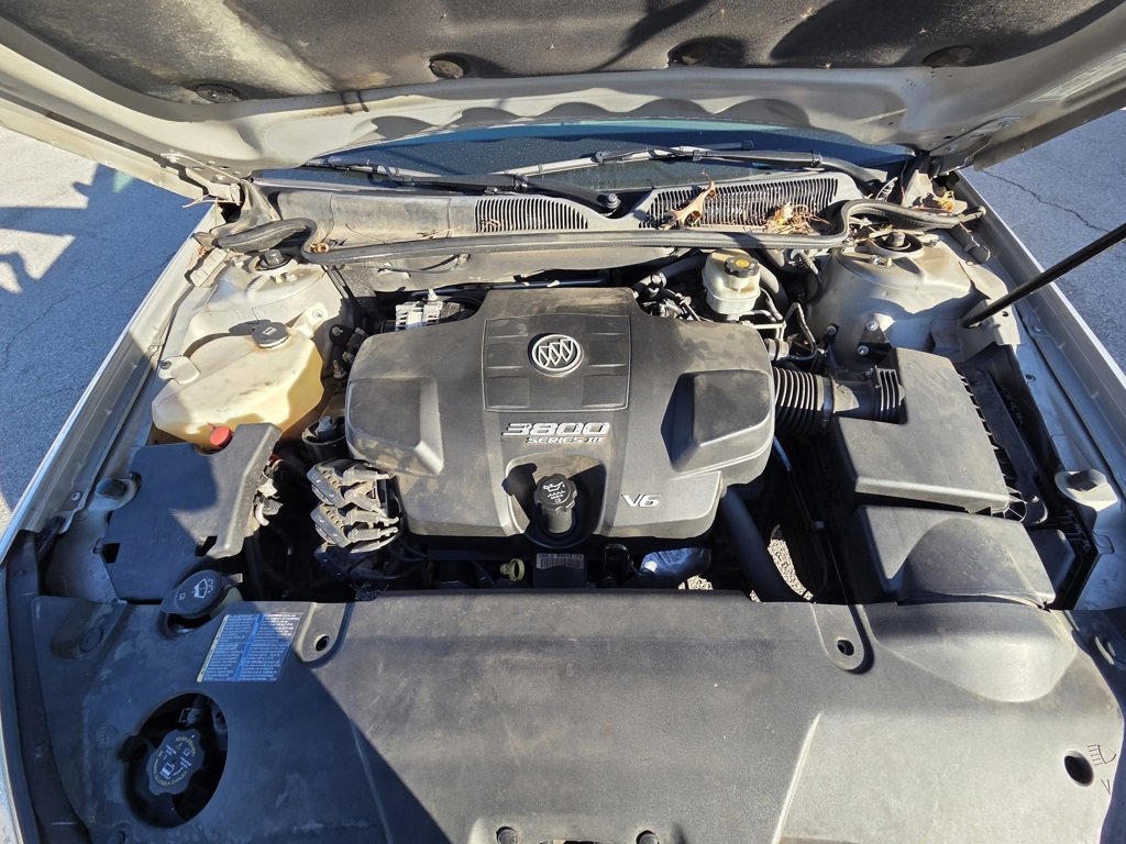 Used 2007 Buick Lucerne CXL w/ Luxury Package image 30