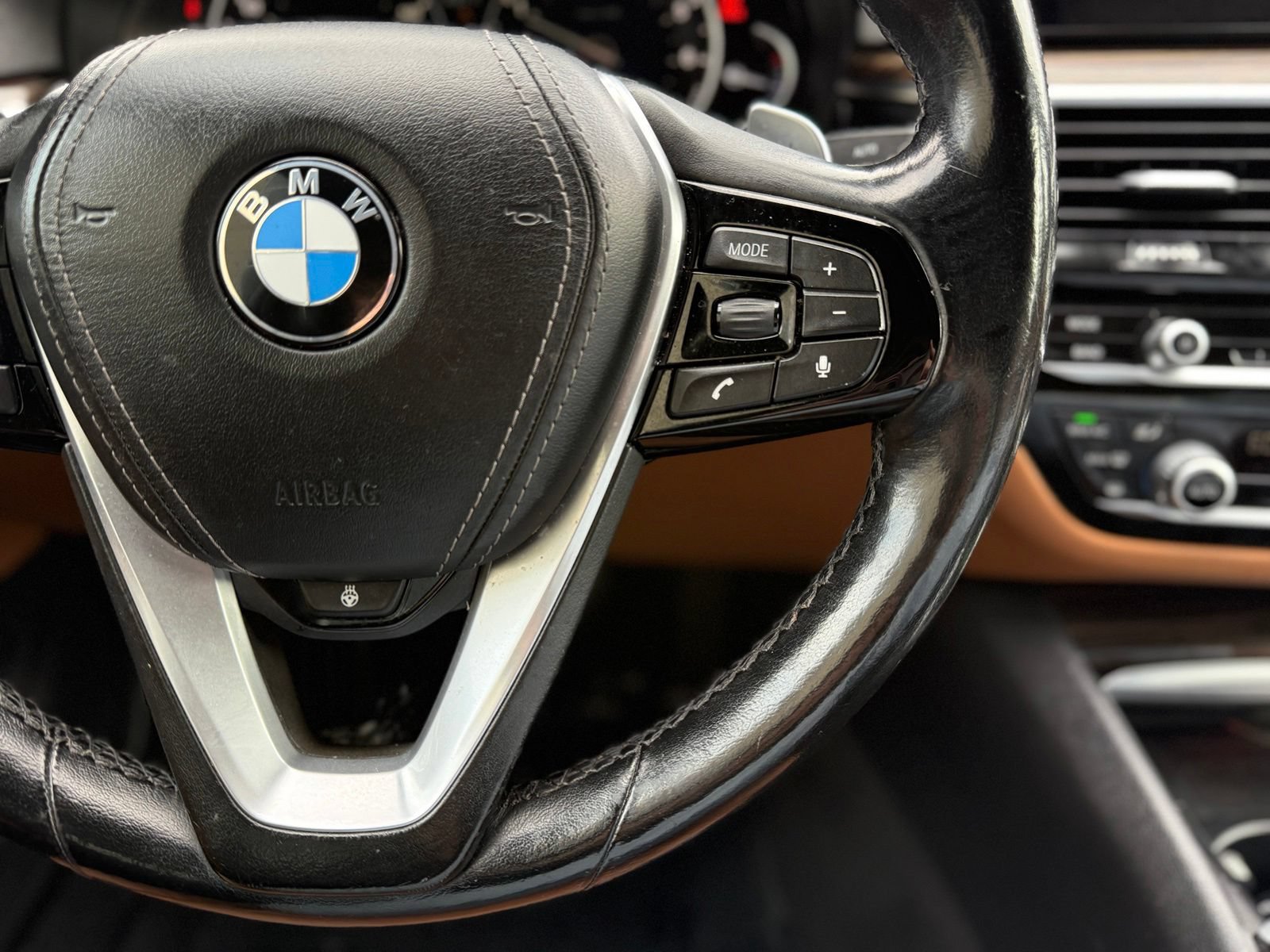 Used 2019 BMW 530i xDrive w/ Premium Package AWD/4WD image 26