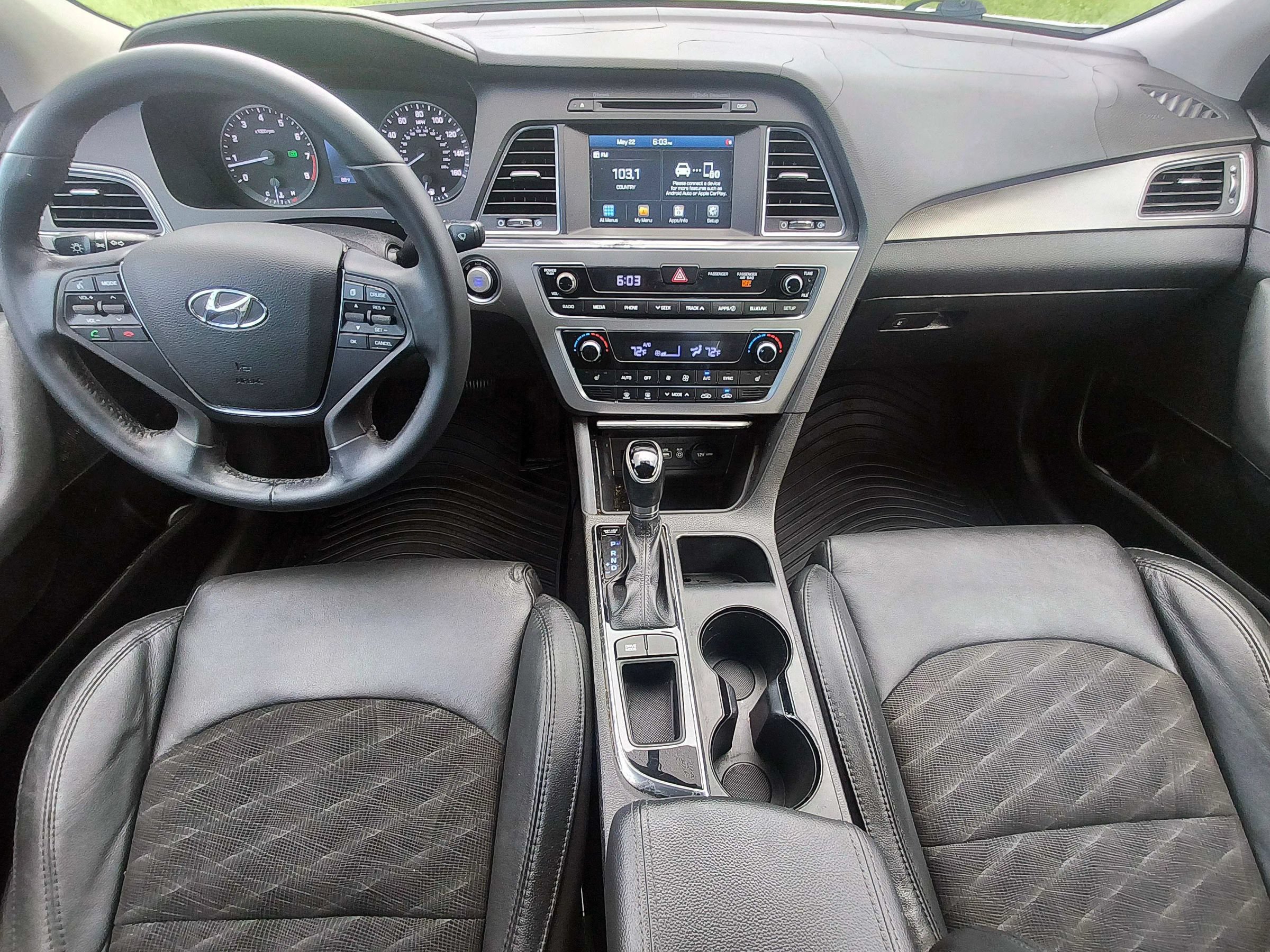 Used 2016 Hyundai Sonata Sport w/ Option Group 02 FWD image 26