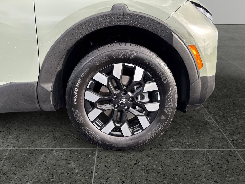 Used 2025 Hyundai Santa Cruz SEL image 9