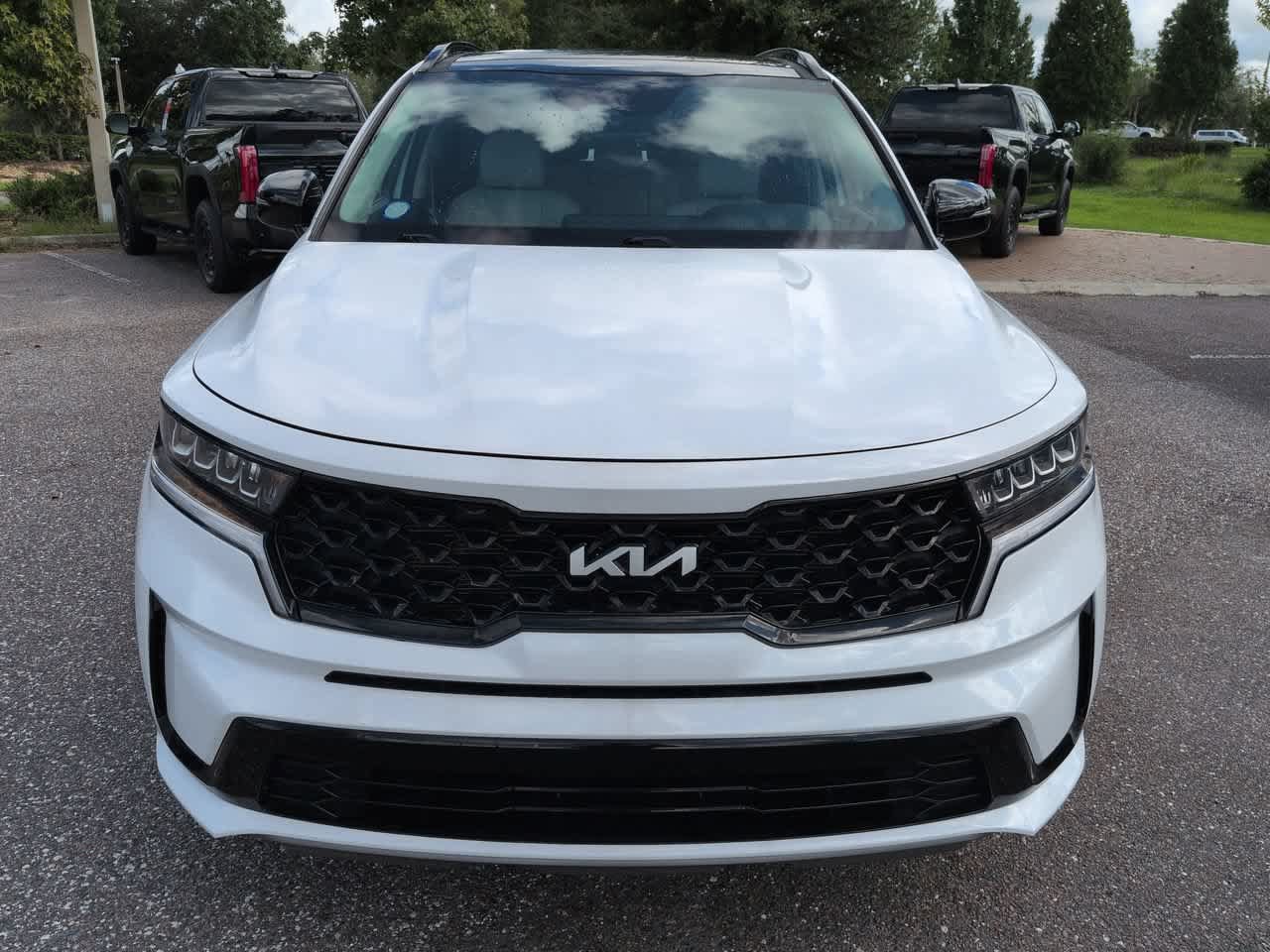 Used 2023 Kia Sorento S w/ Panoramic Sunroof Package FWD image 9
