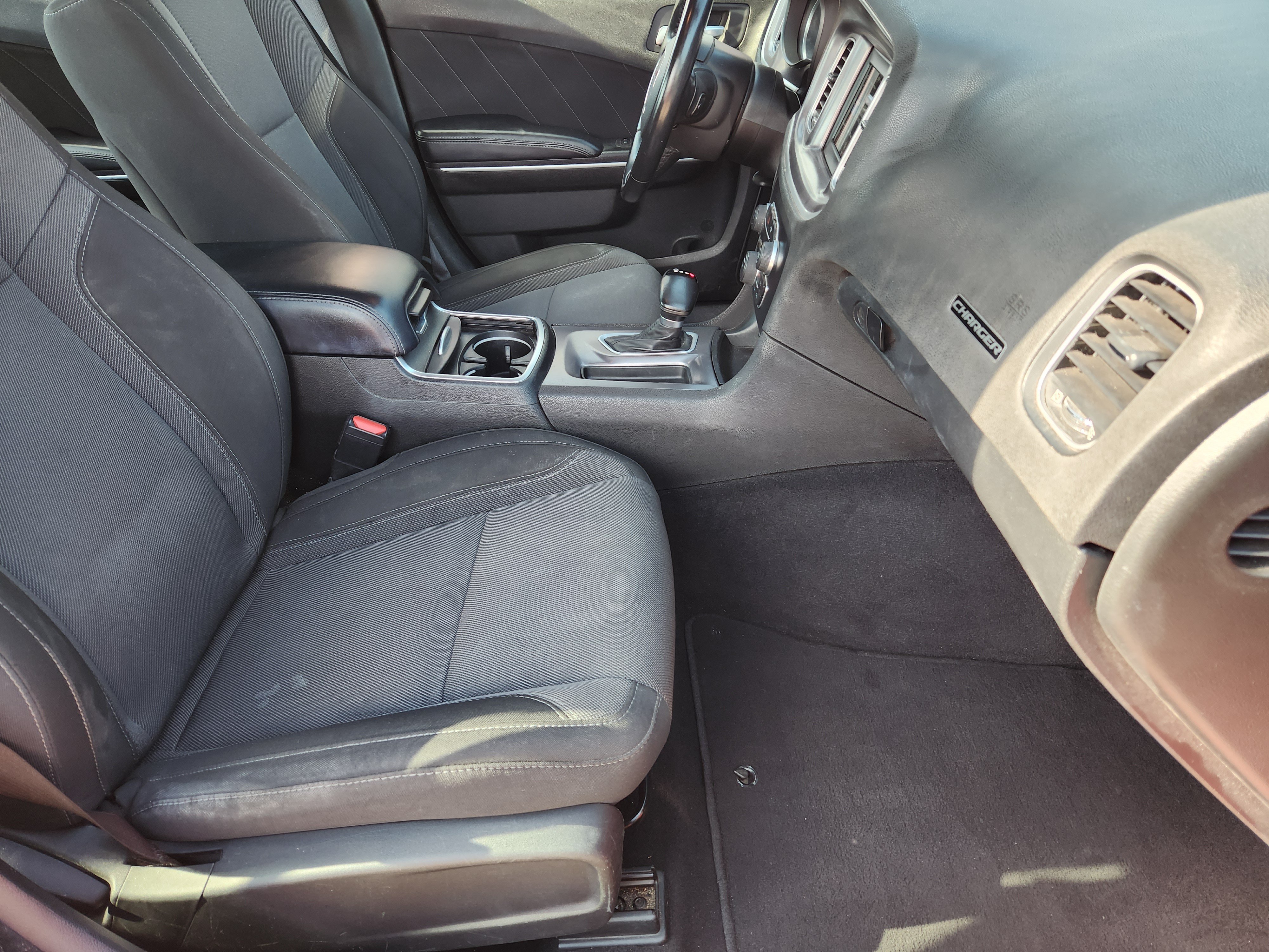 Used 2022 Dodge Charger SXT RWD image 15