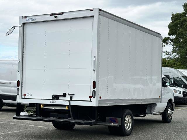 New 2026 Ford E-350 and Econoline 350 Super Duty w/ Power Equipment Group RWD image 5
