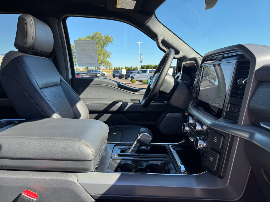New 2025 Ford F150 Lariat image 15