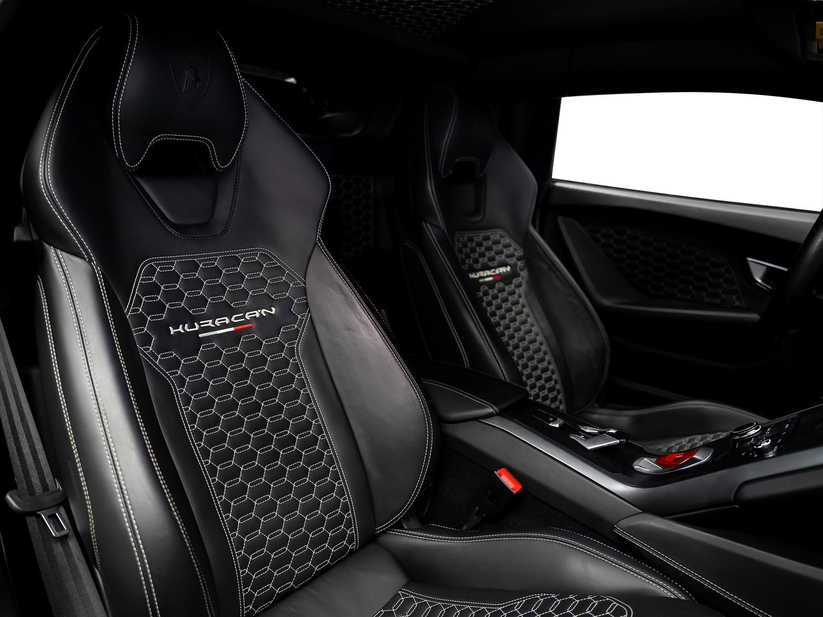 Used 2017 Lamborghini Huracan LP 580-2 RWD image 34