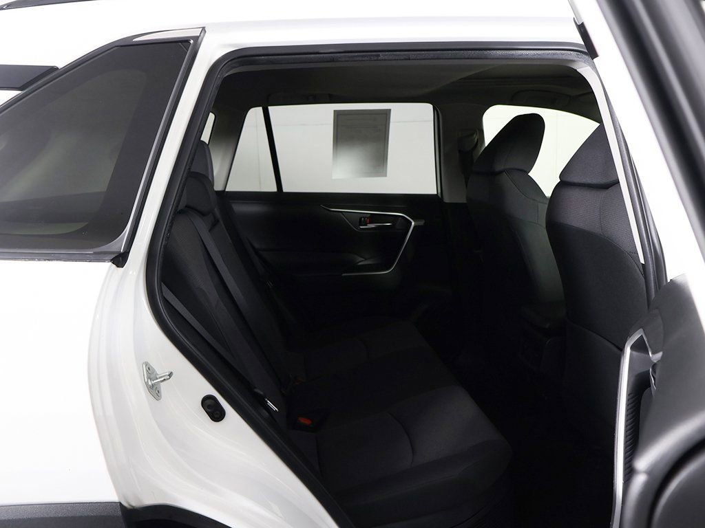 Used 2020 Toyota RAV4 XLE w/ Convenience Package AWD/4WD image 30