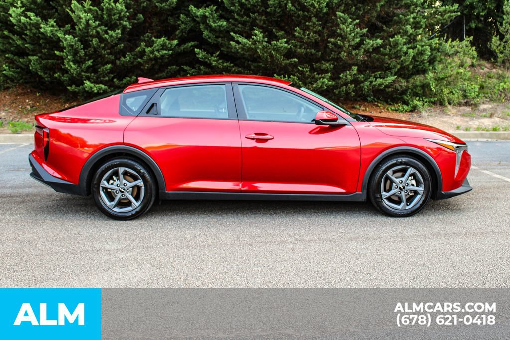 Used 2025 Kia K4 FWD image 8